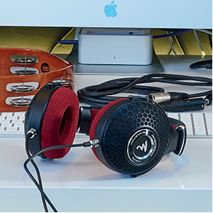 Focal Clear Mg Professional