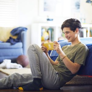 Nintendo Switch Lite - Yellow - Image 8