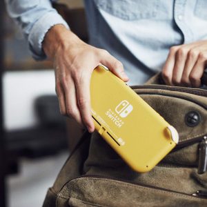 Nintendo Switch Lite - Yellow - Image 4