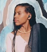 Girl wearing Motif II ANC