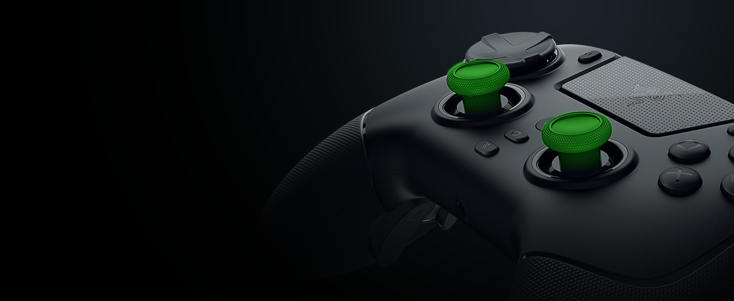 Experience zero hand fatigue with a form factor designed and refined with top esports players.